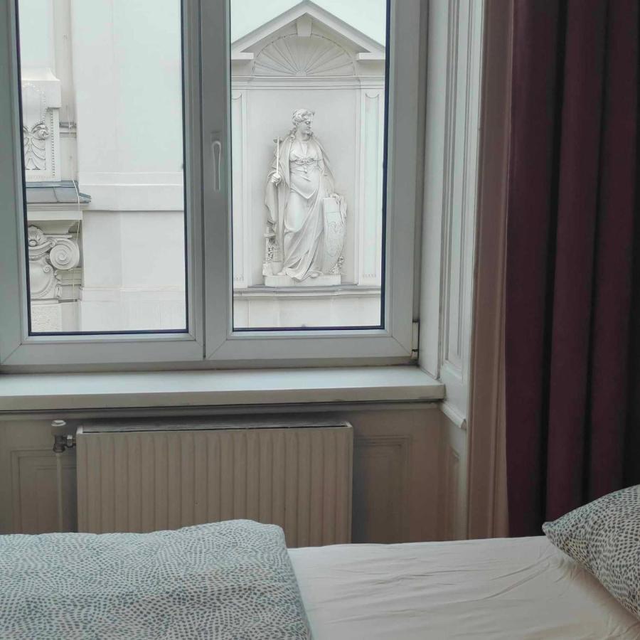 Large 4 Room Apartment In The Center Of Viena Exterior foto